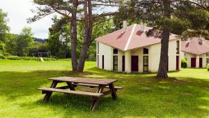 Maisons de vacances Maison de 2 chambres avec jardin amenage et wifi a La Chapelle Geneste : photos des chambres