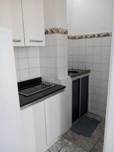 Farol da Barra ap vista pro mar wifi e ar cond