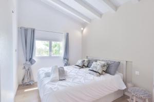 THE WHITE HOUSE BEAUSOLEIL- Monaco Border