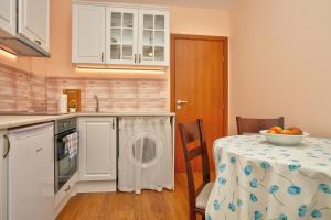 Aurora Oasis - AC & Lift in Vibrant Downtown Sofia by Flat Mаnager