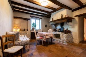 Hotels Domaine de Bassilour : Suite