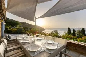 Seabreeze house by the sea - Steniaí