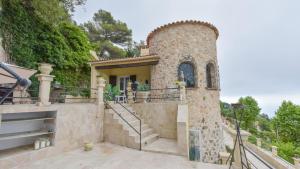 Villas BIRDS EYE VILLA Luxury Castle Paranomic Views of Monaco Monte Carlo Hills & Sea : photos des chambres