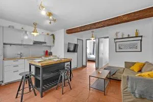 LE REGANS - Charmant appartement en tomette - 拉贝格