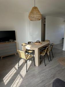 Appartements Logement renove 75m2 - 3 chambres St-Cyr-sur-Mer : Appartement 3 Chambres