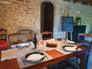 Maisons d'hotes La Quintarde : photos des chambres