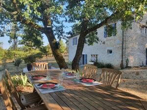 Maisons d'hotes La Quintarde : photos des chambres