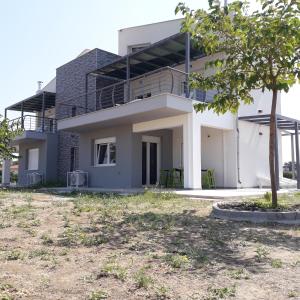 Garden's Sunset Anatoli