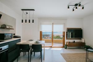 Oleander Urban Suites, high-speed internet, beach at 250, PET friendly