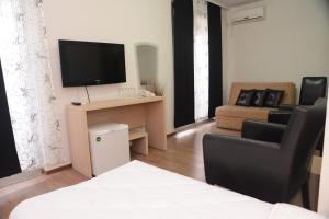 Prenoćište Konstantin 2008