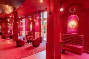 Hotels Grand Magic Hotel Marne La Vallee : photos des chambres