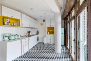 THE BUILDING - Appartement darchitecte avec vue Notre Dame de la Garde