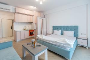 Splendid Sunrise Sea View Studio