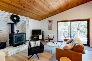 Towering Pines - Twin Peaks