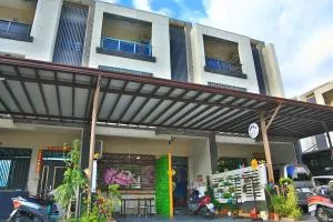 台東市民宿賞星月沐文創館Enjoy Star丨網紅民宿丨親子友善丨寵物友善丨療癒民宿丨可包棟自動麻將機卡拉OK機丨雅致庭院丨近機場娜路彎酒店 l 可自助入住 - Pai-ching