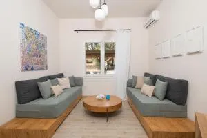 Camara Luxury Apartments (Deluxe Apartment) - Mesokhórion