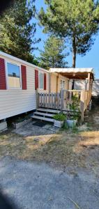 Campings MH 6 personnes au calme Bois Dormant 4* : photos des chambres