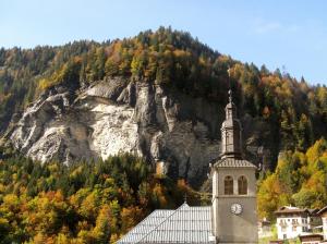 Hotels Hotel Flor'Alpes : Chambre Triple avec Douche