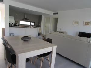 GOLF RESORT APARTMENT