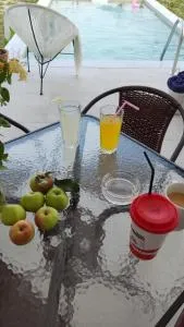 IRIS HOME 4 - 奥林匹亚基·阿克蒂