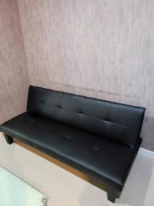 pool view, resort ambience at Metro Park min 30 nights