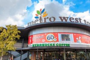 pool view, resort ambience at Metro Park min 30 nights