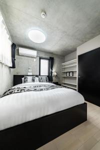 Shinjuku area Industrial Chic apartment Walk 6min To Station