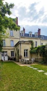 Maisons d'hotes Histoire de Loire - ANJOU sdb partagee : photos des chambres