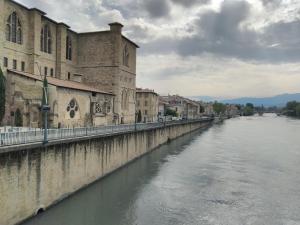 Appartements Romans-sur-Isere, maison de rue en centre ancien : photos des chambres