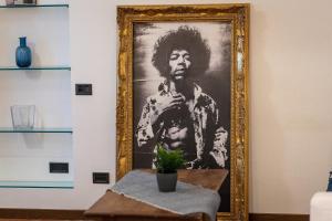 Lungaretta by Rental in Rome