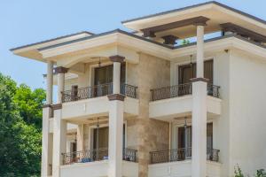 Paraiso Theopolis -Inclusive