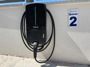 Villa Zen Trogir - Apartment Okrug, Heated pool, EV Type 2