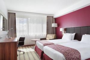 Hotels Holiday Inn Lille Ouest Englos, an IHG Hotel : photos des chambres