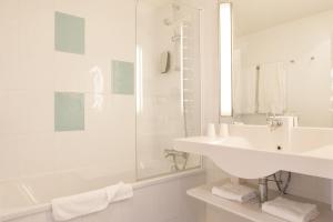 Hotels Holiday Inn Lille Ouest Englos, an IHG Hotel : photos des chambres