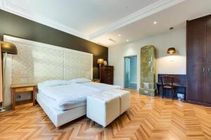 Marta Studios & Rooms