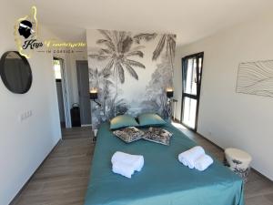 Maisons de vacances Casa Balancinu Vue panoramique sur montagne et Mer Piscine Privee : photos des chambres