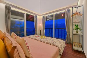 SaffronStays Verandah by the Valley, Panchgani - luxury villa and treehouse with beautiful valley and lake views