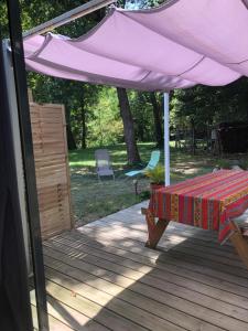 studio mezzanine nature calme terrasse parking