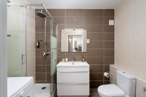 Charming Apartment W Pool & Balcony in Portimão by LovelyStay