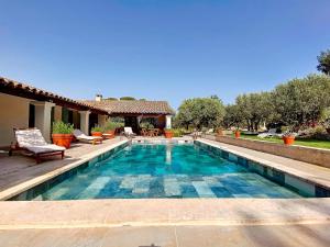 Villas Mas Le Cad Saint-Remy de Provence 8 personnes : photos des chambres