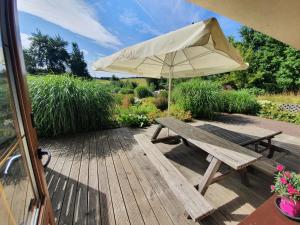 Pokoje i Domki PRZY LEŚNICZÓWCE