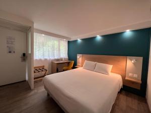 Hotels Kyriad SEDAN : photos des chambres