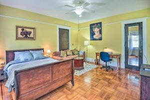 Historic Crescent City Studio - Lakefront with Dock!