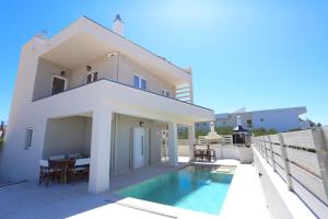 Villa Constantino with heated pool