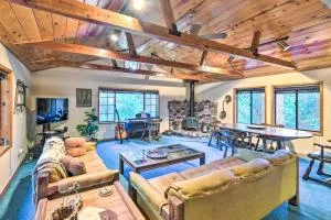 Near Fishing and Hiking Pioneer Cabin with Decks - West Point