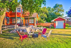 Waterfront Mound Retreat with Dock and Lake Access!