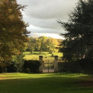 Château de Contay Guesthouse - 1753
