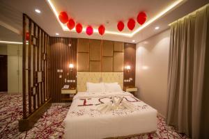 منتصف البيعة للشقق المخدومة