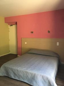 Hotels Hotel Val De Saone Lyon Caluire Rillieux : Chambre Triple - Non remboursable