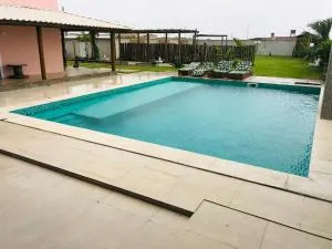 Casa 4 quartos 2 Lofts Piscina - 马拉塔伊济斯